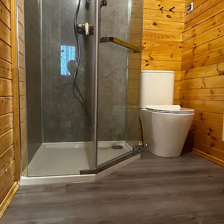 Letniskowe I Ferienhaus Międzywodzie